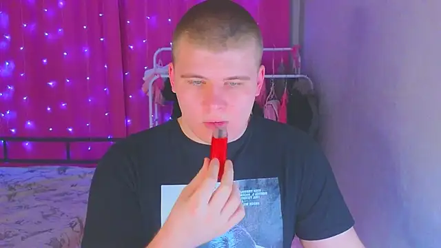 kittenmurr online show from 02-22-26, 09:16