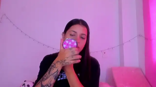 Abby roussee online show from 11-07-25, 01:37