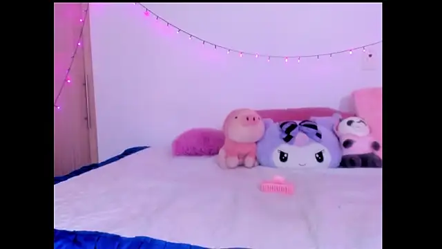 Abby roussee online show from 10-25-25, 01:12