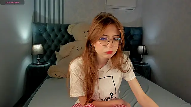 Grace blush online show from 09-17-25, 06:26