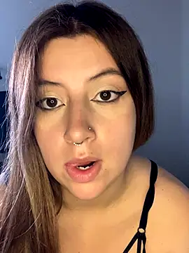 Snapshot of Blair_Bunnyy chatting on 09-19-25, 06:01 Blair Bunnyy online show from 09-19-25, 06:01