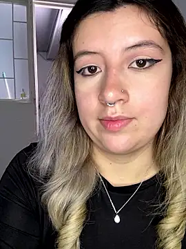 Blair Bunnyy online show from 01-15-26, 04:10