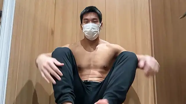 Snapshot of masucle216 chatting on 02-08-26, 02:37 masucle216 online show from 02-08-26, 02:37