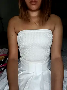Snapshot of Cutie_Shruti chatting on 10-25-25, 10:43 Cutie Shruti online show from 10-25-25, 10:43