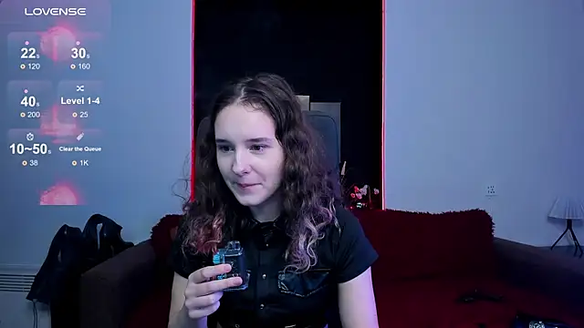 Snapshot of uco_mon chatting on 09-27-25, 03:40 uco mon online show from 09-27-25, 03:40