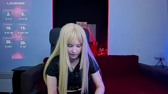 Snapshot of uco_mon chatting on 09-26-25, 03:30 uco mon online show from 09-26-25, 03:30