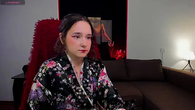 Snapshot of uco_mon chatting on 09-19-25, 12:42 uco mon online show from 09-19-25, 12:42