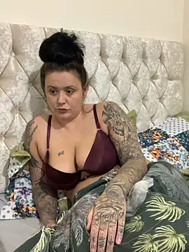 Charsworld online show from 03-27-26, 07:50