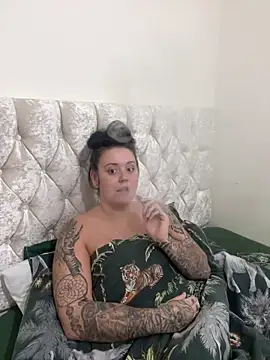 Charsworld online show from 12-22-25, 09:20