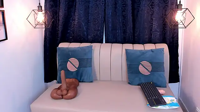 natasha moreno online show from 09-24-25, 12:33