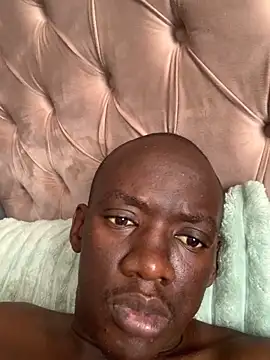 whiskeyza online show from 10-28-25, 07:40