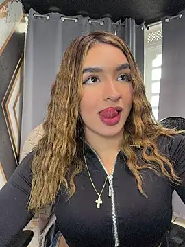 jenn fit online show from 05-10-26, 05:26