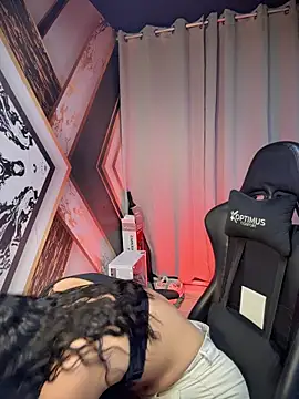 jenn fit online show from 12-05-25, 03:38