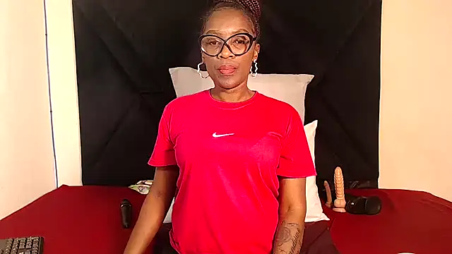 Yummychoklit online show from 05-12-26, 01:06