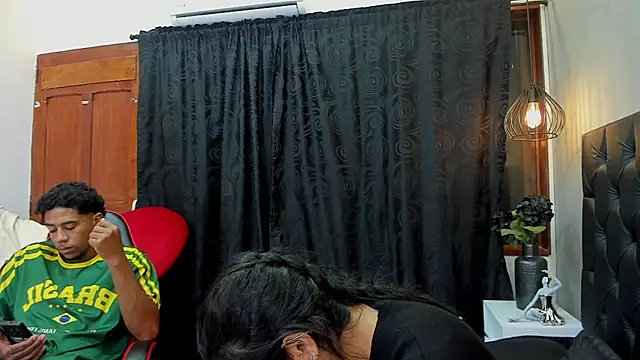 violet and myers online show from 11-27-25, 11:32