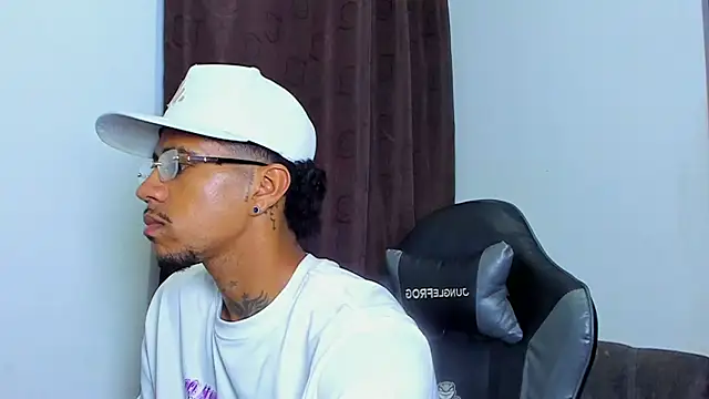 violet and myers online show from 03-18-26, 11:05