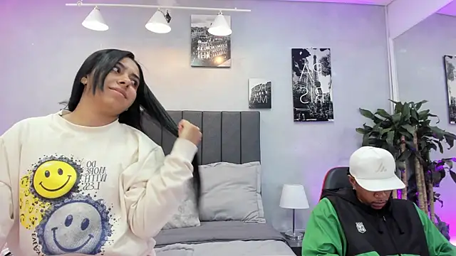 violet and myers online show from 11-08-25, 11:47