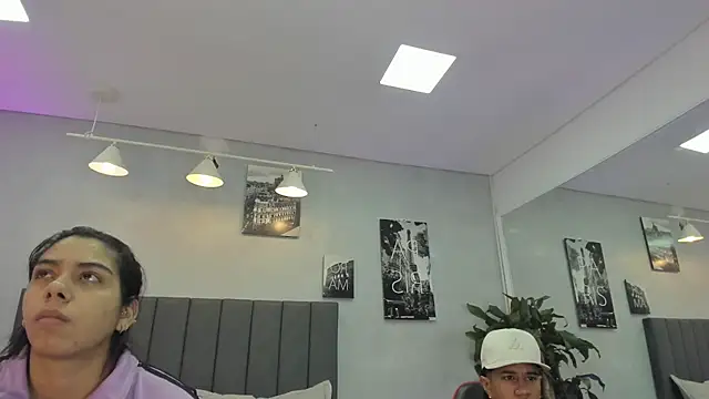 violet and myers online show from 11-05-25, 11:24