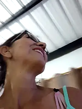 swity foster online show from 10-19-25, 09:23