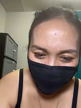 melyiaaa online show from 05-15-26, 02:48