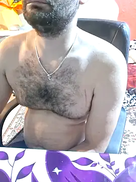 qSensi online show from 12-18-25, 02:16