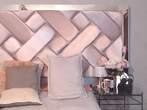 Snapshot of Ashleyroberst chatting on 02-03-26, 01:49 Ashleyroberst online show from 02-03-26, 01:49