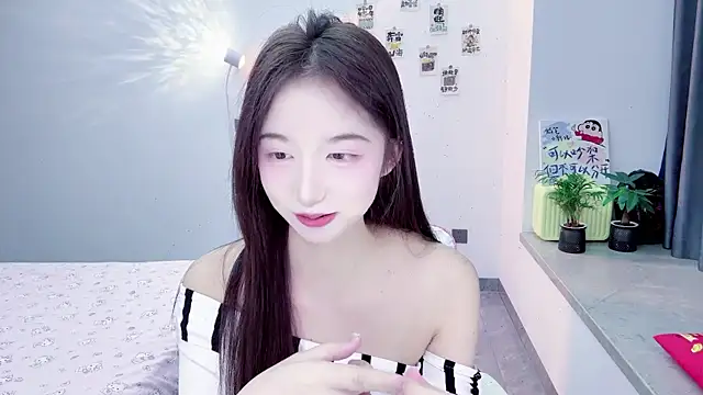 Snapshot of suger-TT chatting on 10-27-25, 11:55 suger-TT online show from 10-27-25, 11:55