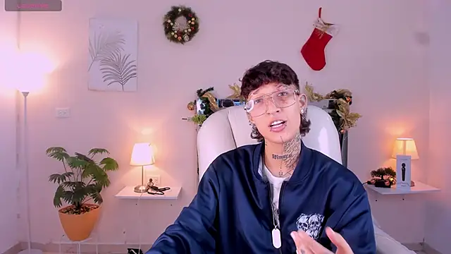 Luci Rose online show from 11-20-25, 03:18