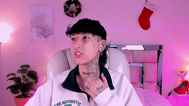 Luci Rose online show from 01-14-26, 05:55