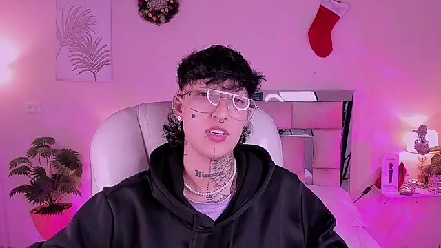 Luci Rose online show from 01-07-26, 02:49