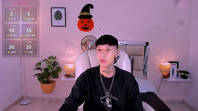 Luci Rose online show from 10-29-25, 02:54