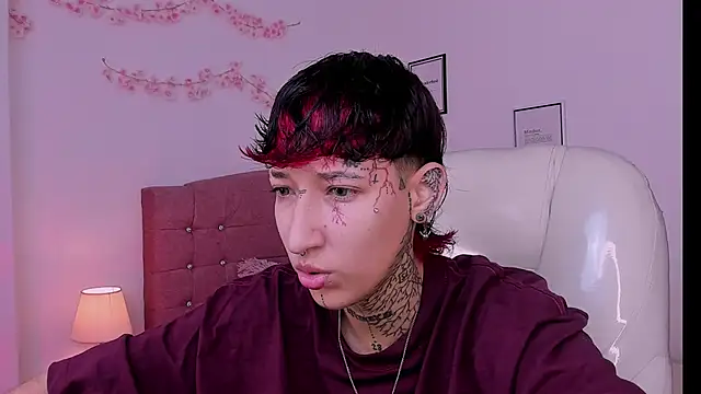 Luci Rose online show from 03-04-26, 04:04