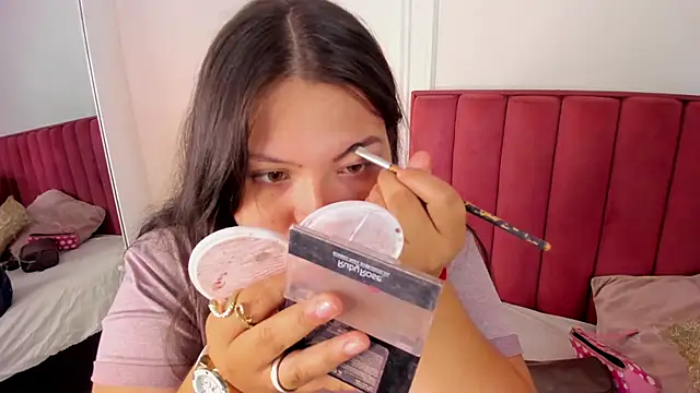 Tessa Sinclaire online show from 02-13-26, 07:58