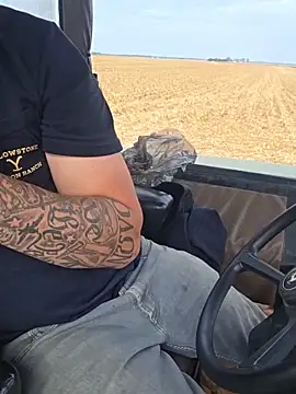 twistafatpipe online show from 10-13-25, 05:36