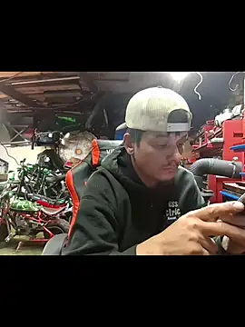 twistafatpipe online show from 11-26-25, 03:06