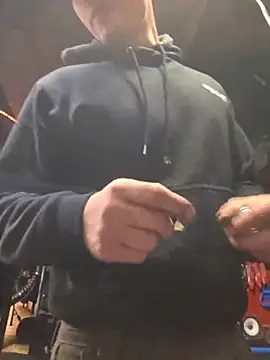 twistafatpipe online show from 11-23-25, 10:53