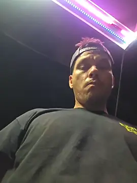 twistafatpipe online show from 10-15-25, 12:20