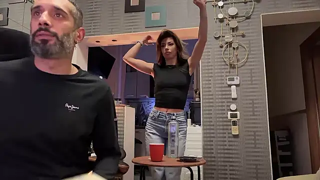 Secret Lovers1 online show from 01-16-26, 11:31