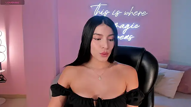 MaddisonTaylor1 online show from 05-01-26, 07:52