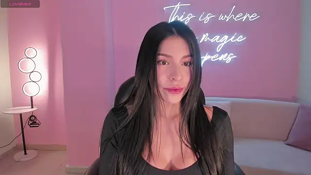 MaddisonTaylor1 online show from 05-03-26, 05:16