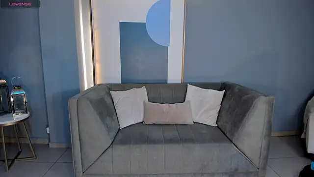 MilaColeman online show from 12-18-25, 02:38