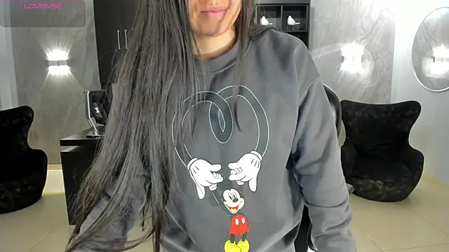 Snapshot of MilaColeman chatting on 06-10-26, 03:08 MilaColeman online show from 06-10-26, 03:08