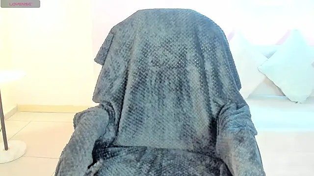 MilaColeman online show from 01-08-26, 02:39