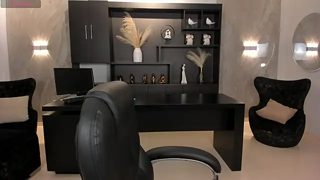 AmberColors  online show from 10-04-25, 07:04