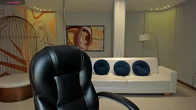 AmberColors  online show from 11-05-25, 07:17