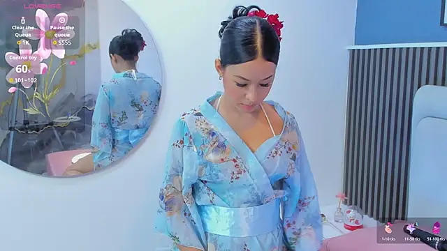 lily  star online show from 12-21-25, 03:30