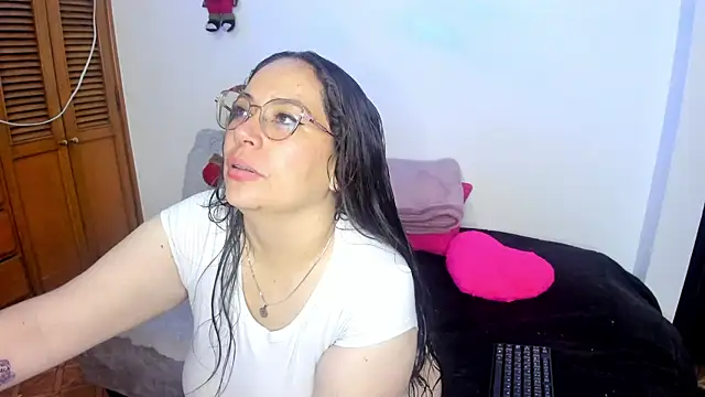 Ashley Monroe online show from 11-28-25, 03:01