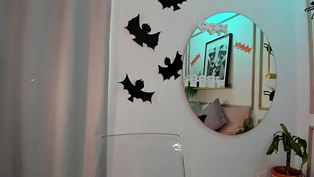 Ashley Monroe online show from 10-29-25, 12:15