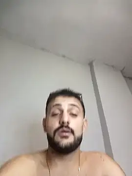 Snapshot of Muratcan33 chatting on 10-22-25, 02:49 Muratcan33 online show from 10-22-25, 02:49