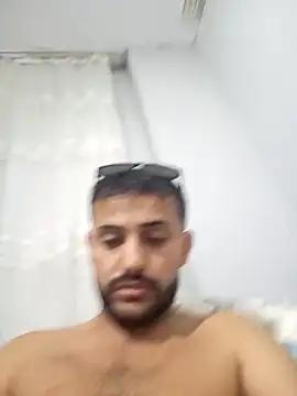 Snapshot of Muratcan33 chatting on 10-02-25, 12:14 Muratcan33 online show from 10-02-25, 12:14